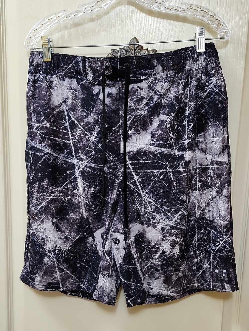GERRY SLATE DESIGN GYM SHORTS